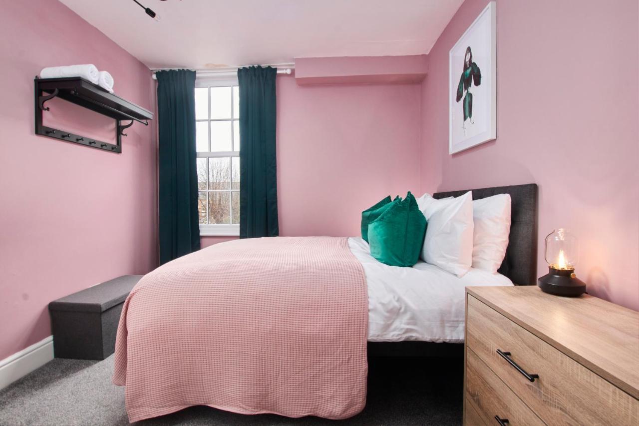 Stunning Two Bedroom Apartment By Purestay Short Lets & Serviced Accommodation Warwickshire With Parking Stratford-upon-Avon Luaran gambar